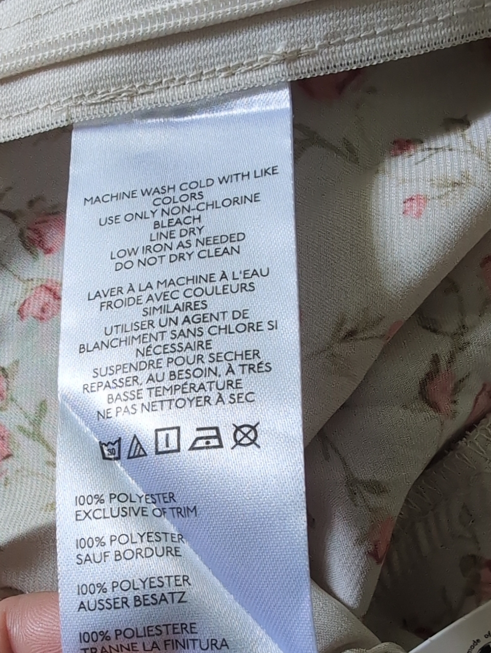 Kimchi Blue Mini Skirt Size Medium - Picture 11 of 11